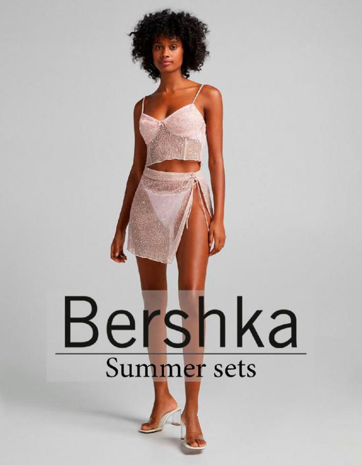 Summer Sets. Bershka (2021-08-15-2021-08-15)